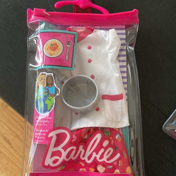 NWT Barbie Outfits - Picture 3 of 4